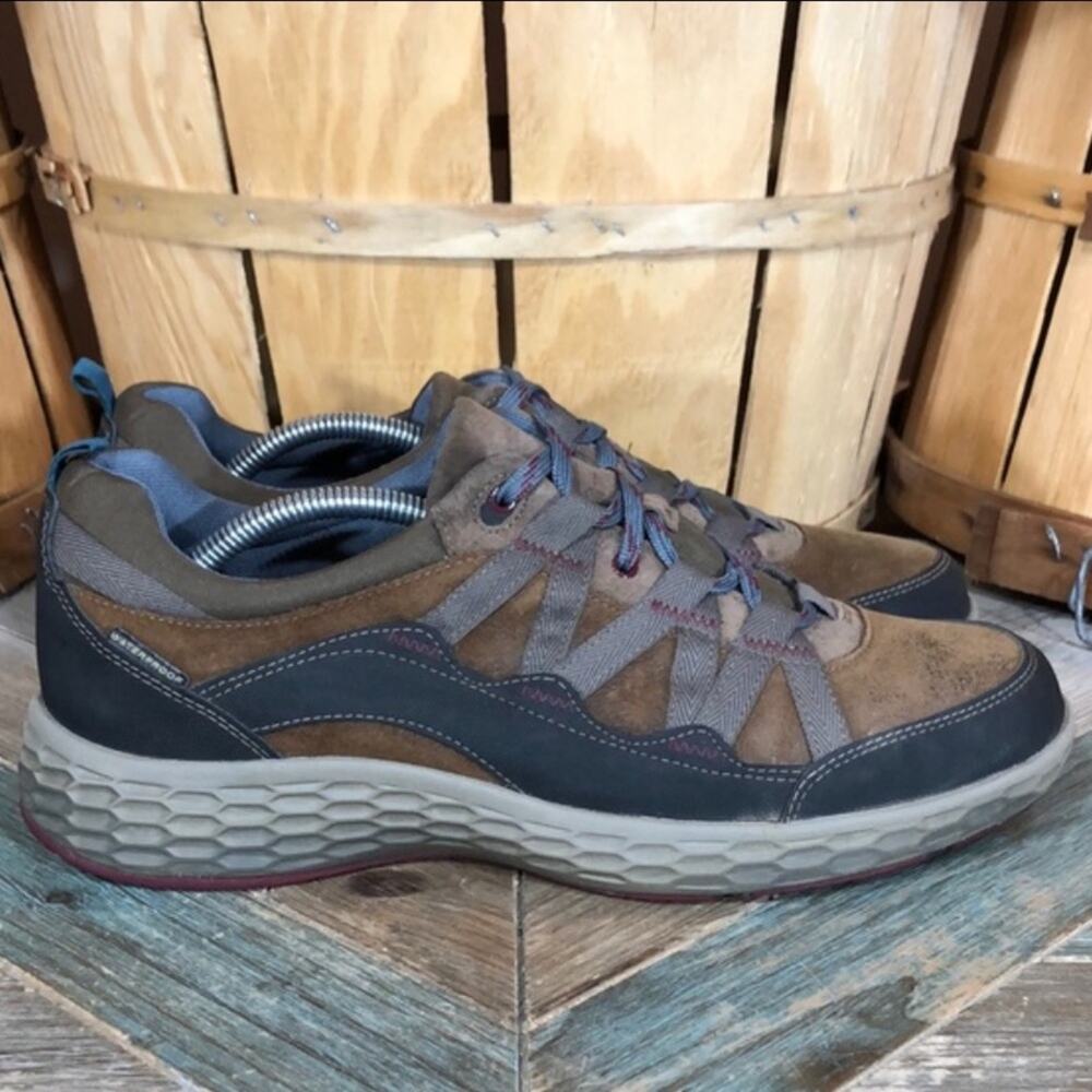 Cobb Hill by New Balance FreshExcel Brown Leather Waterproof Sneakers Womens 12
